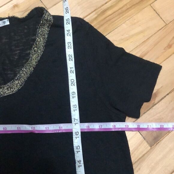 Soprano Black top with gold stitching - Picture 3 of 4